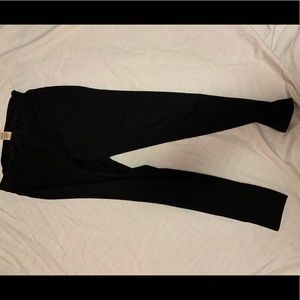Black jeggings